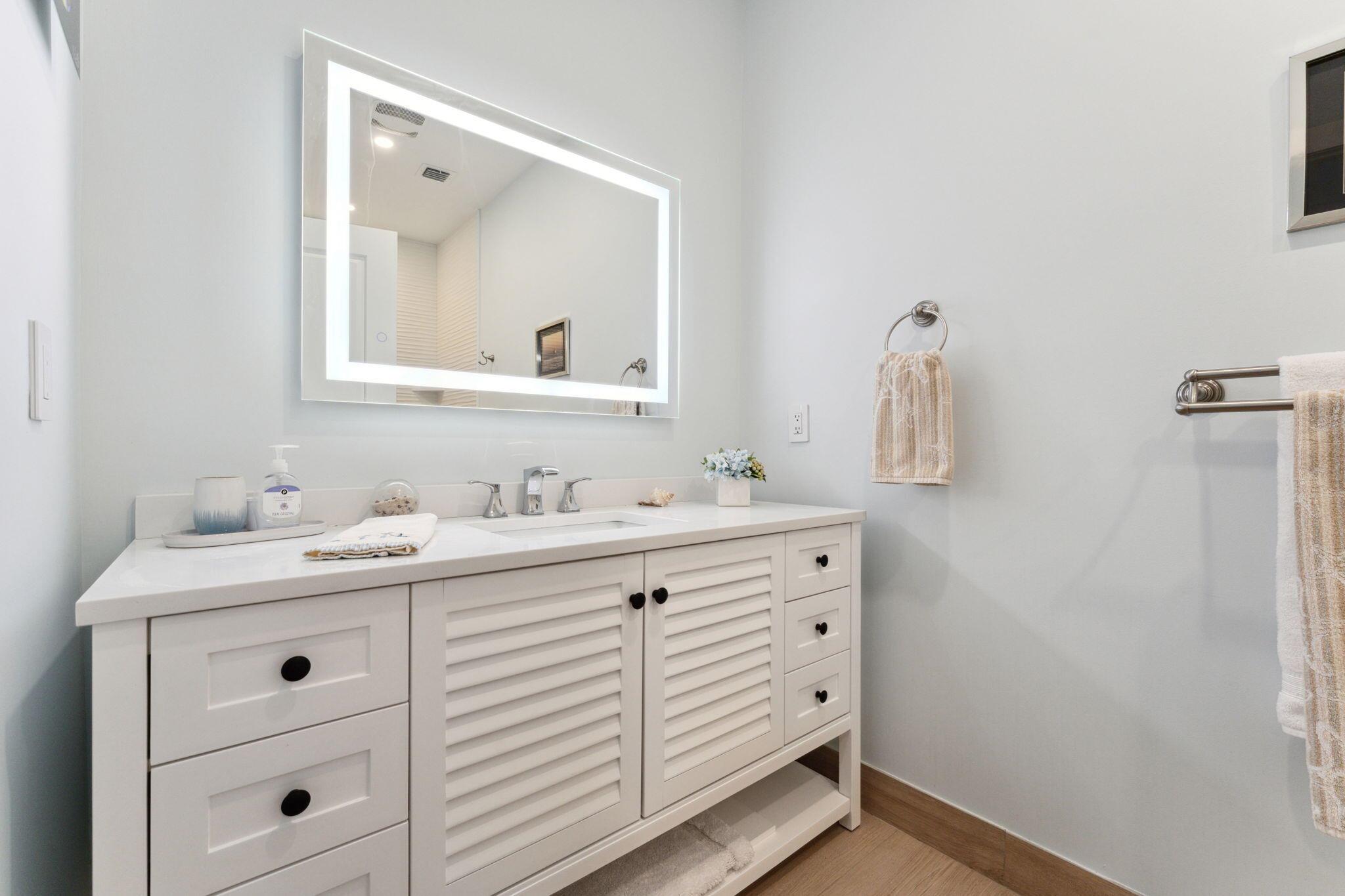 1025 N Atlantic Drive