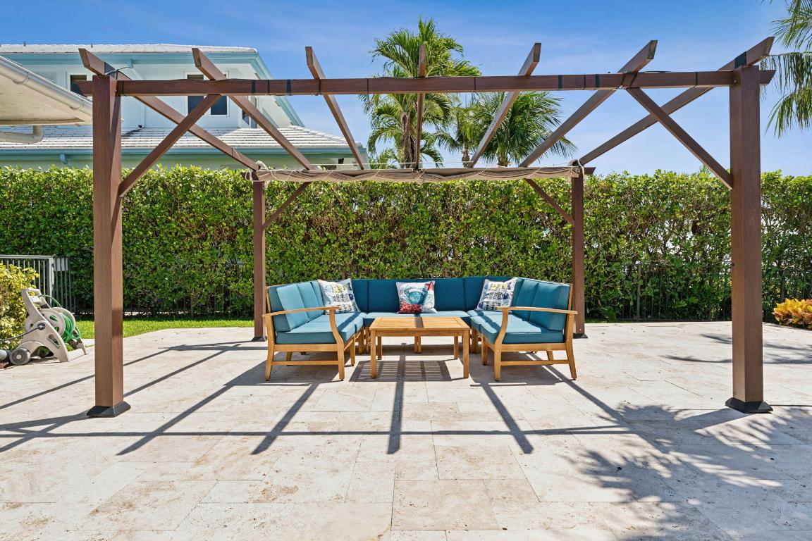 1025 N Atlantic Drive