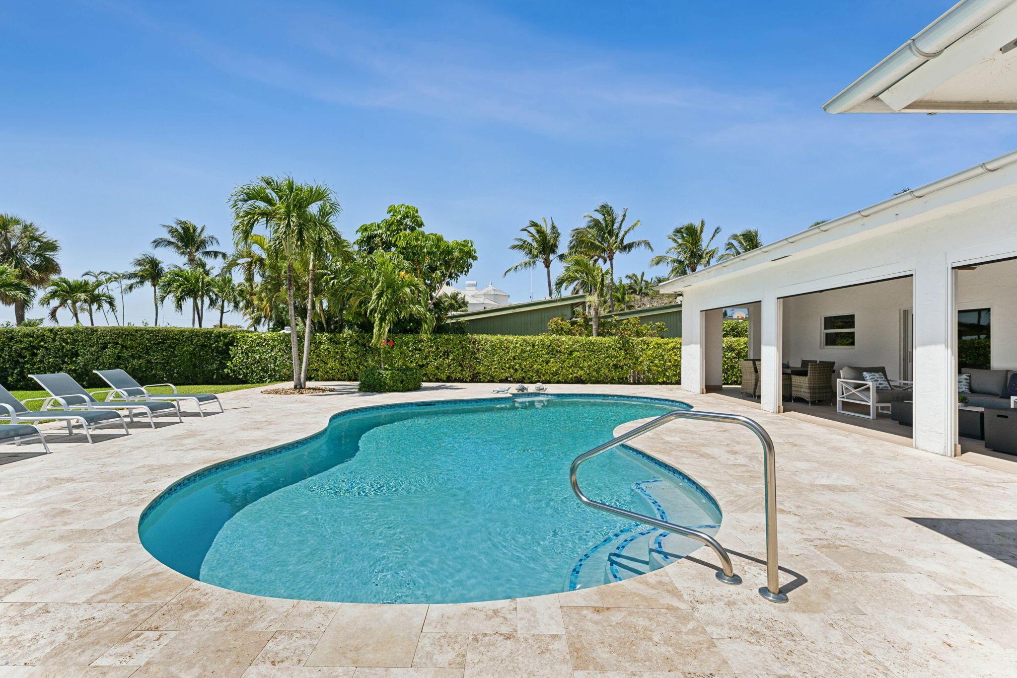 1025 N Atlantic Drive