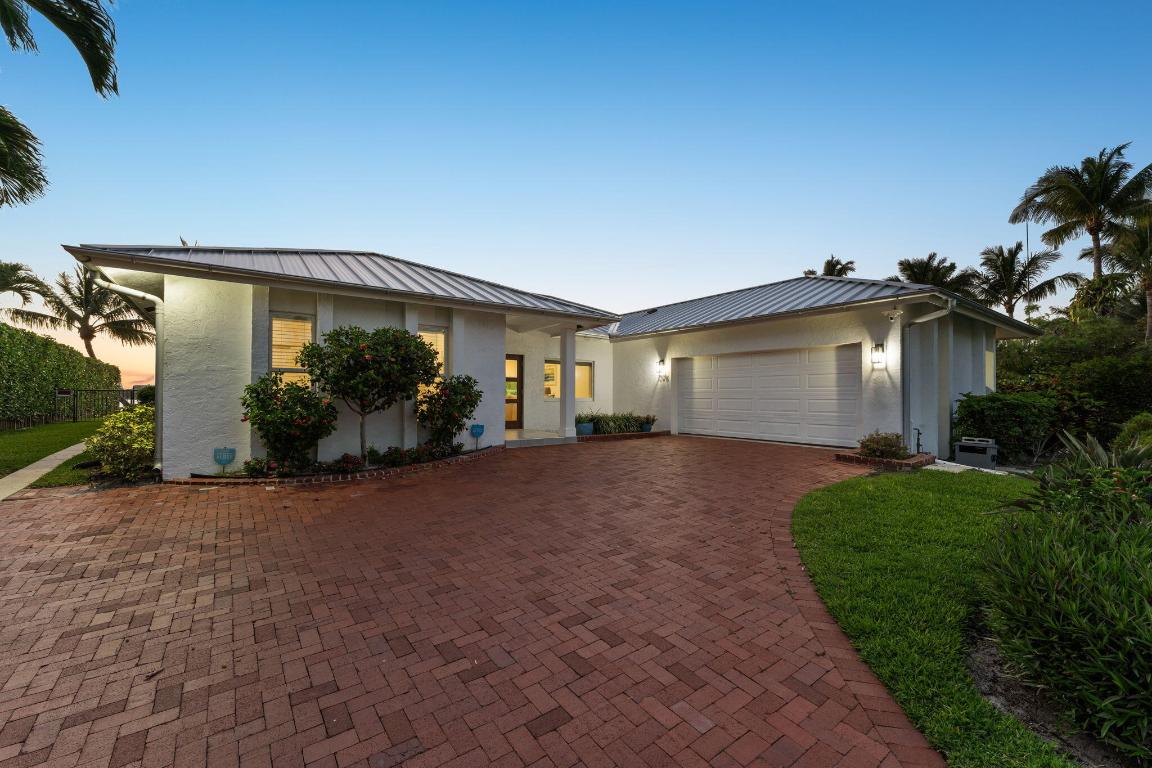 1025 N Atlantic Drive