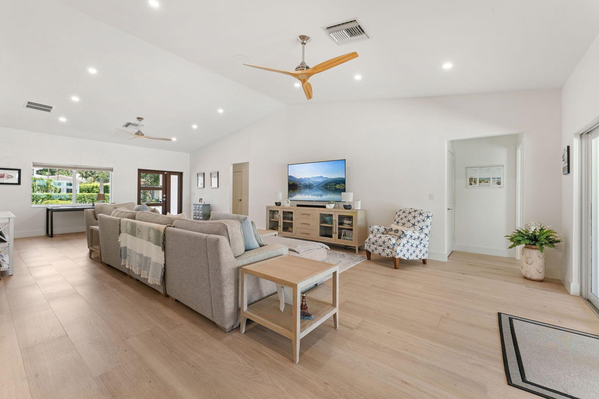 1025 N Atlantic Drive