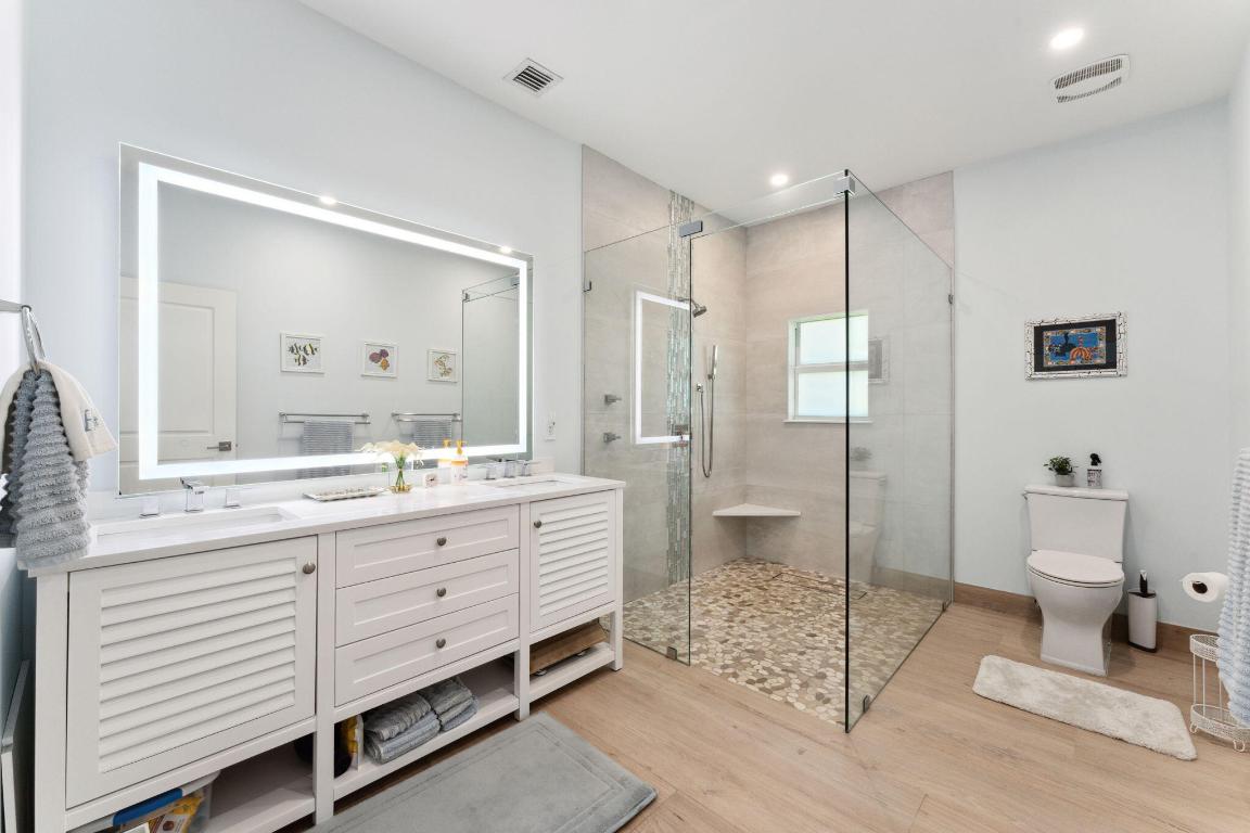 1025 N Atlantic Drive