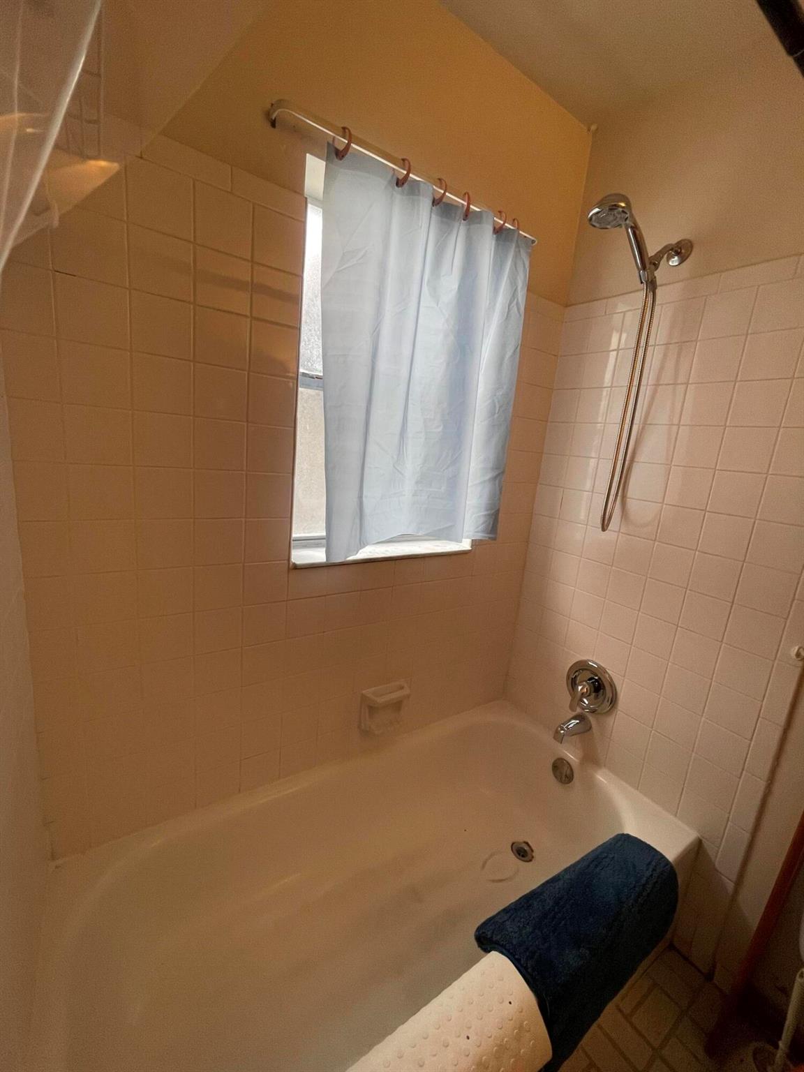 4724 Carthage Circle S