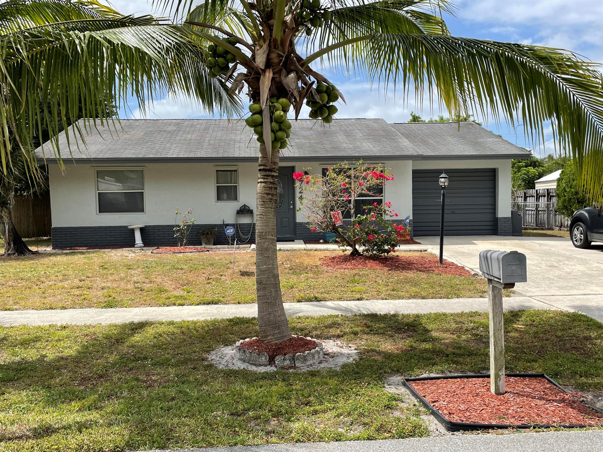 4724 Carthage Circle S