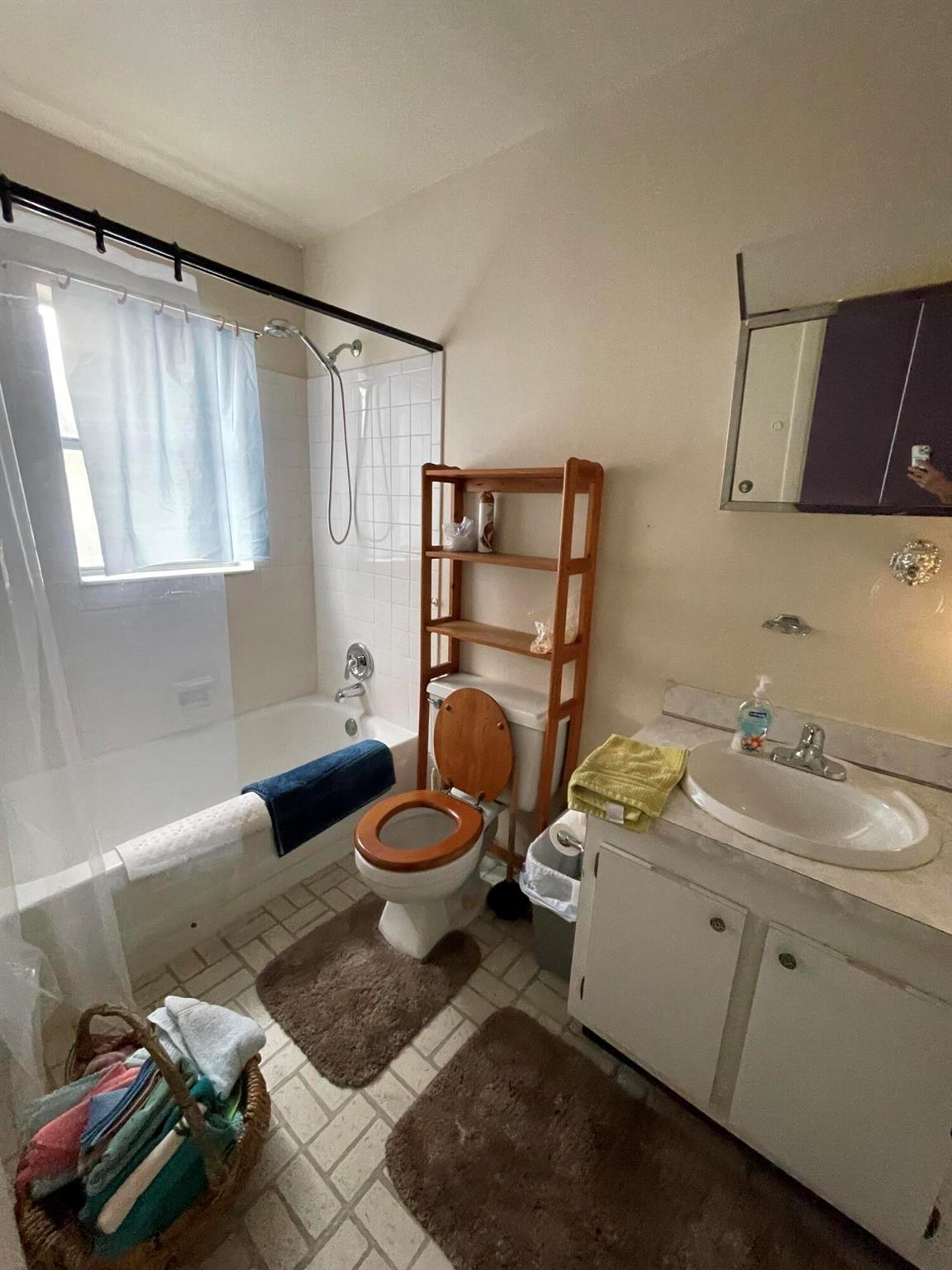 4724 Carthage Circle S