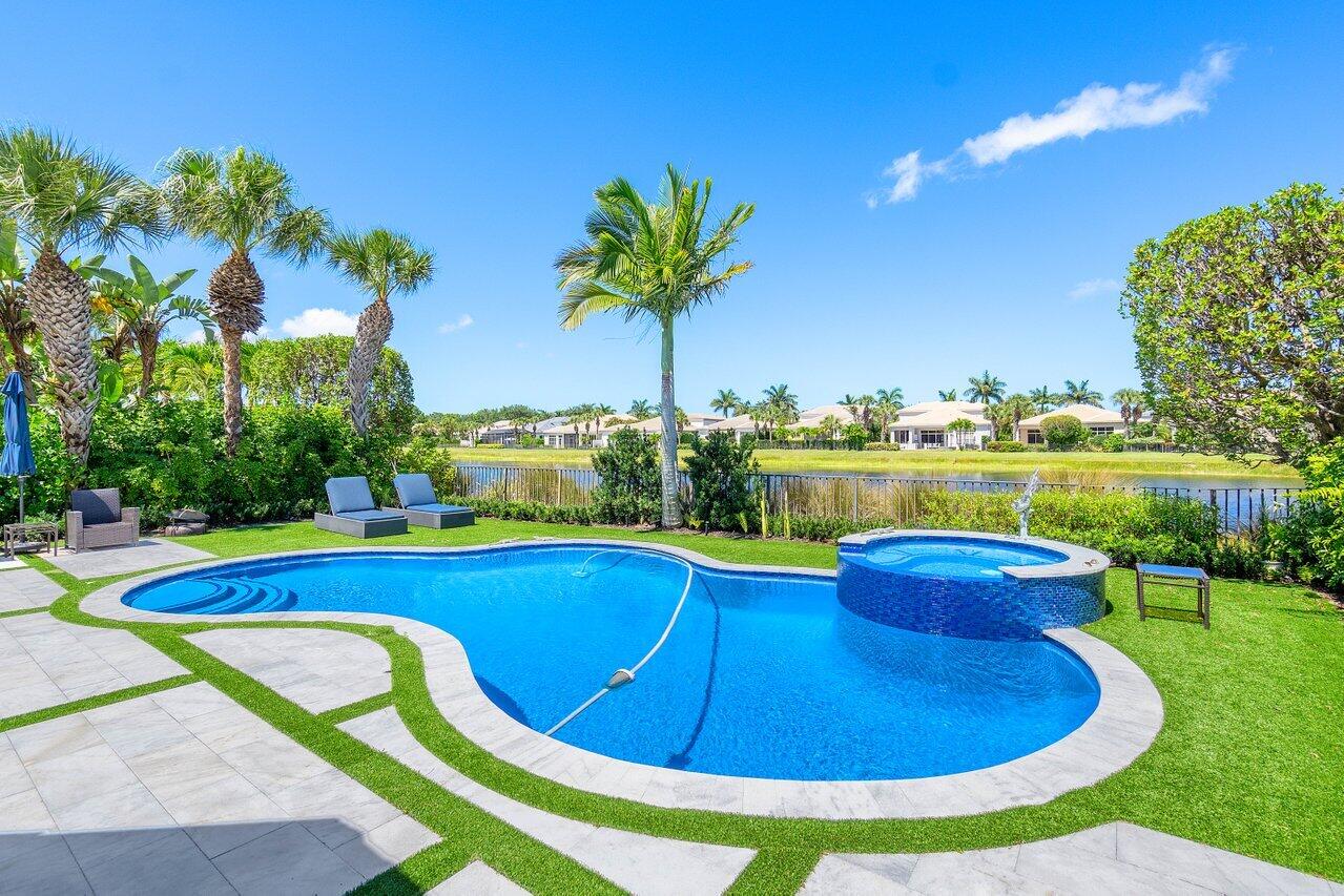 104 Siesta Way
