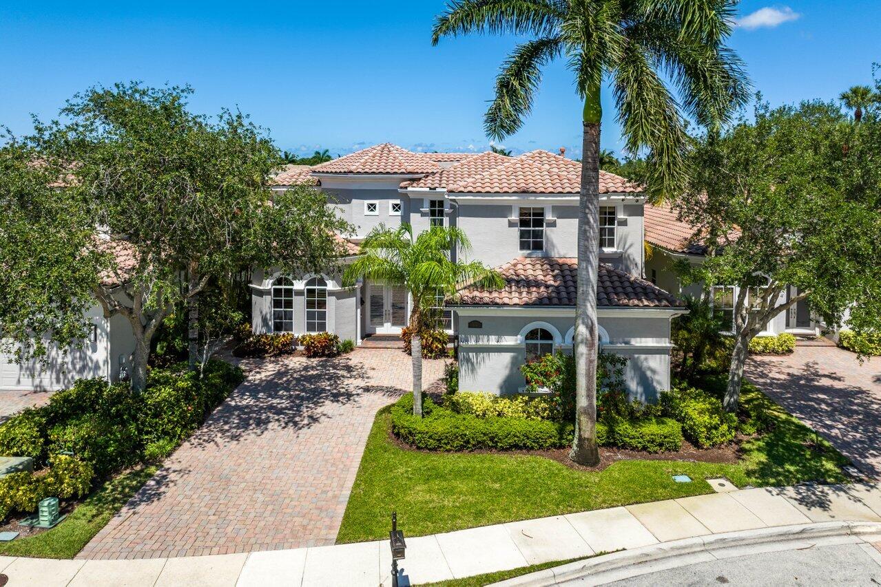 104 Siesta Way