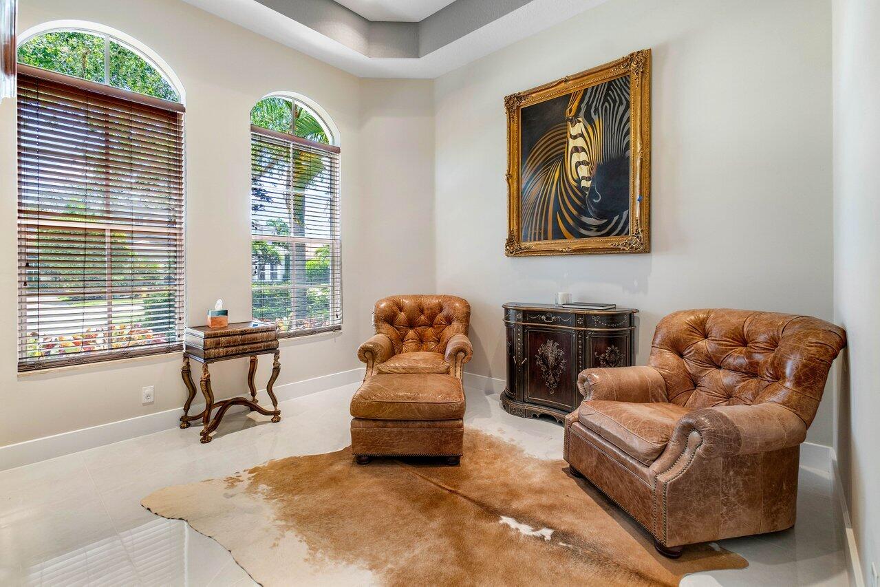 104 Siesta Way