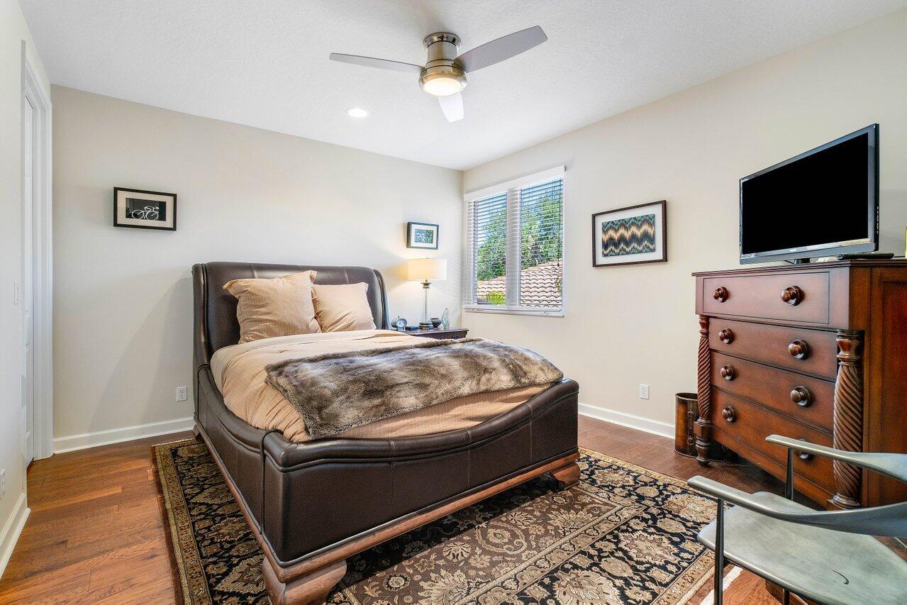 104 Siesta Way
