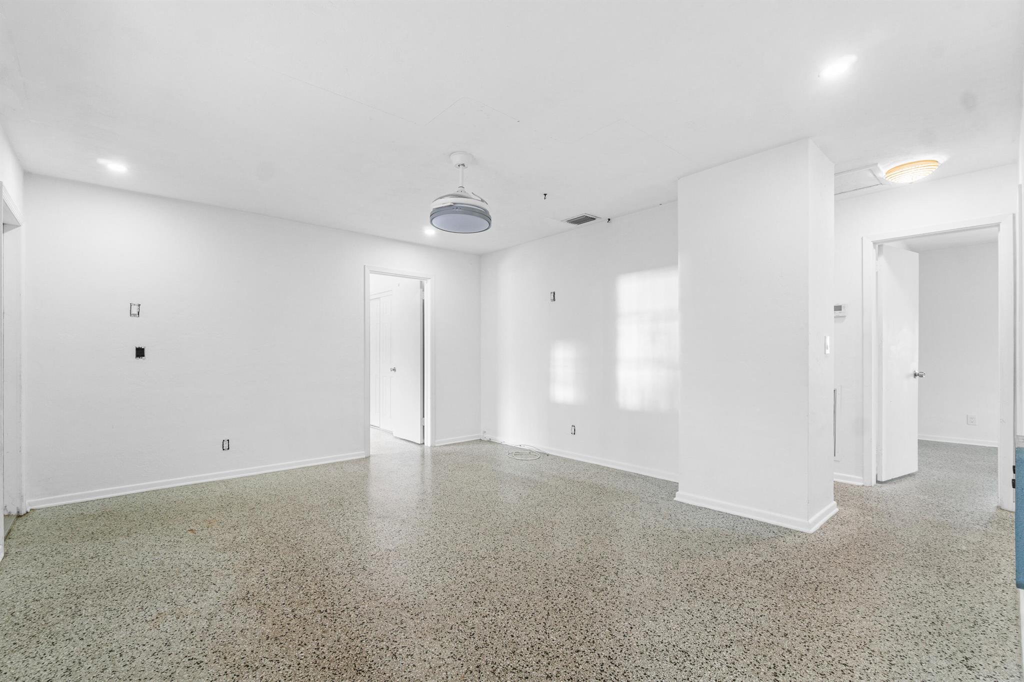 238 SW 10th Avenue