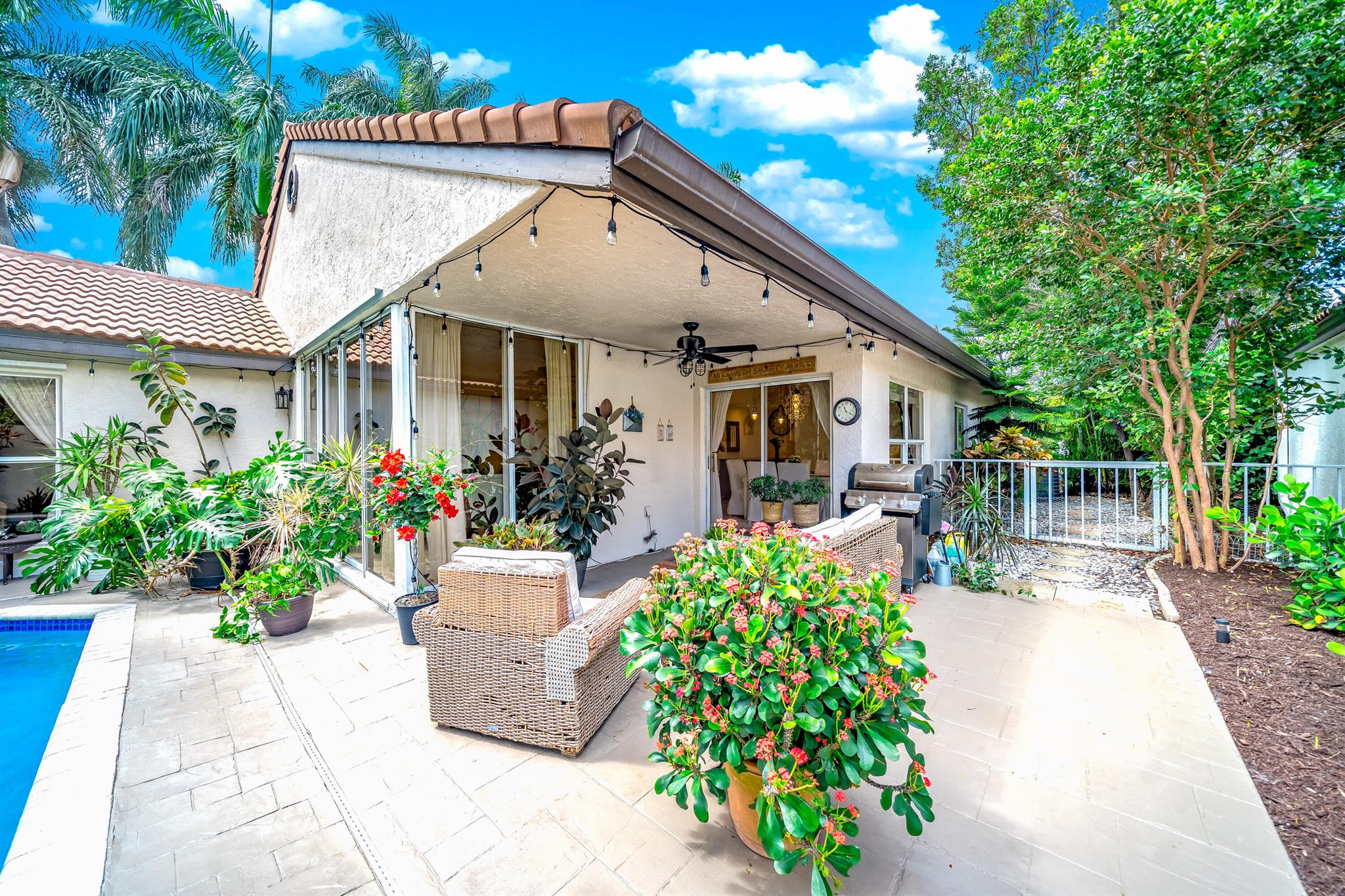 22602 Esplanada Drive