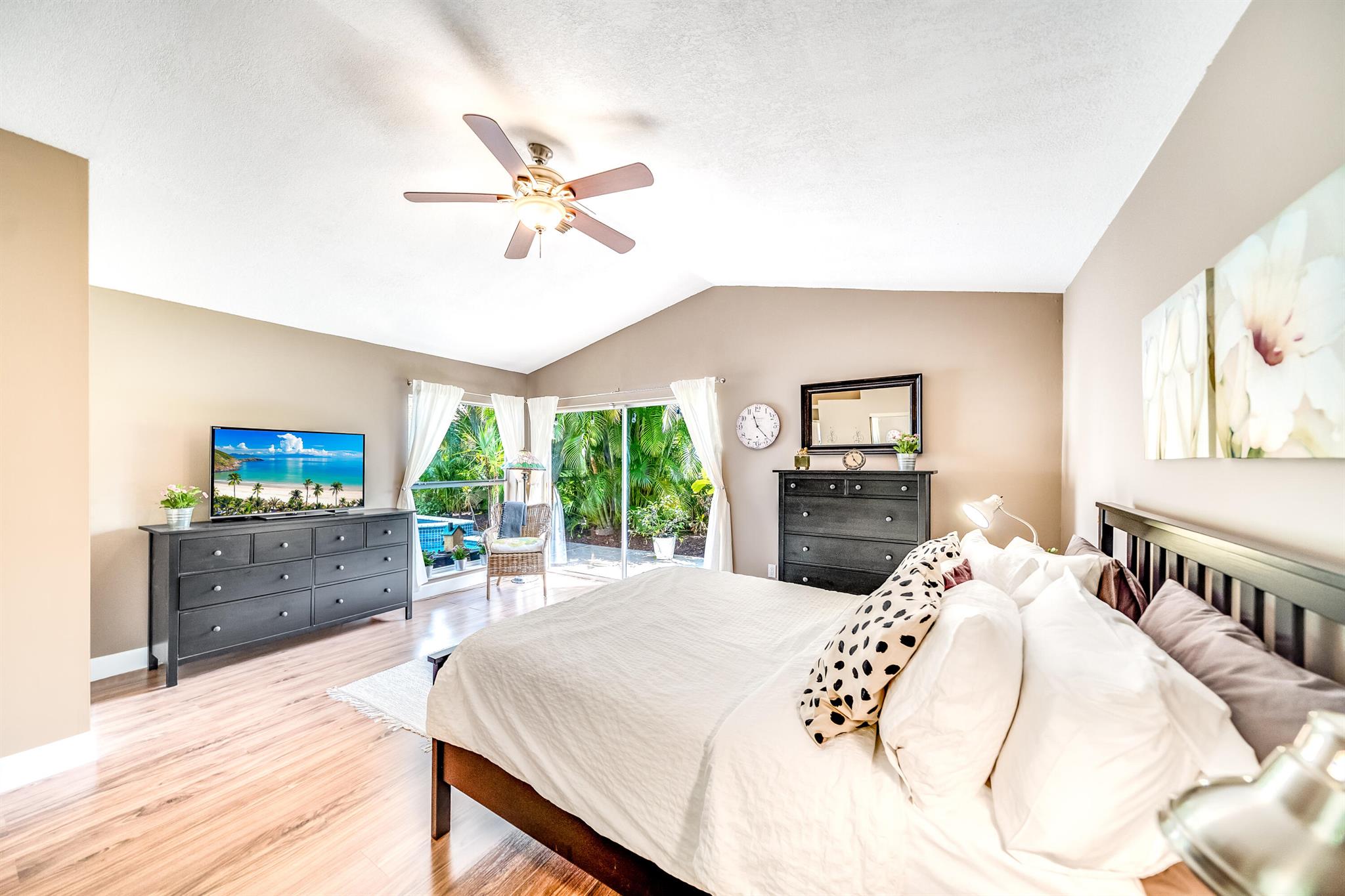 22602 Esplanada Drive