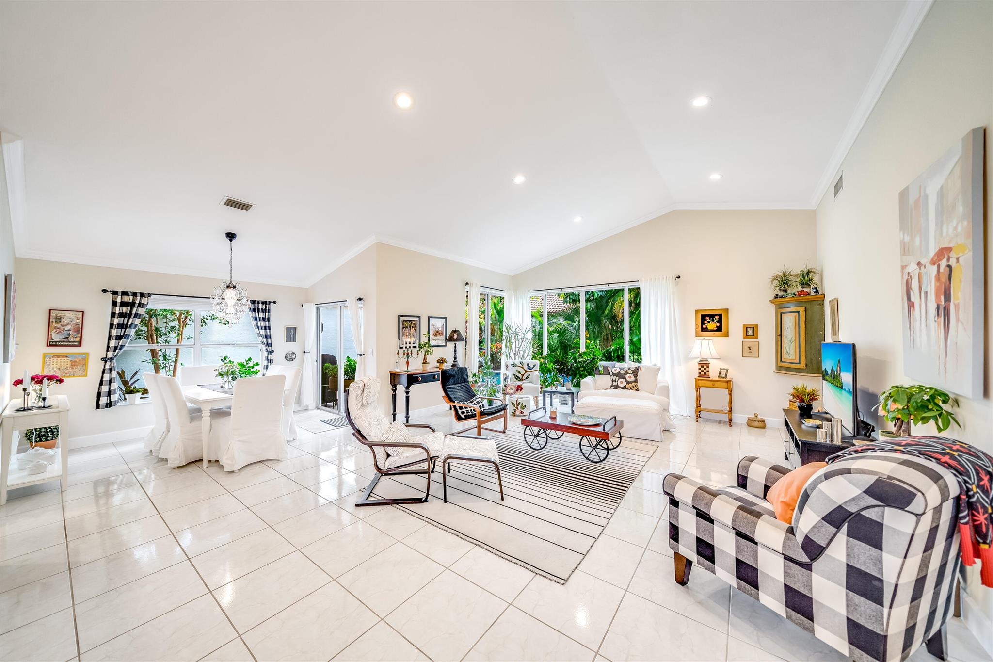 22602 Esplanada Drive