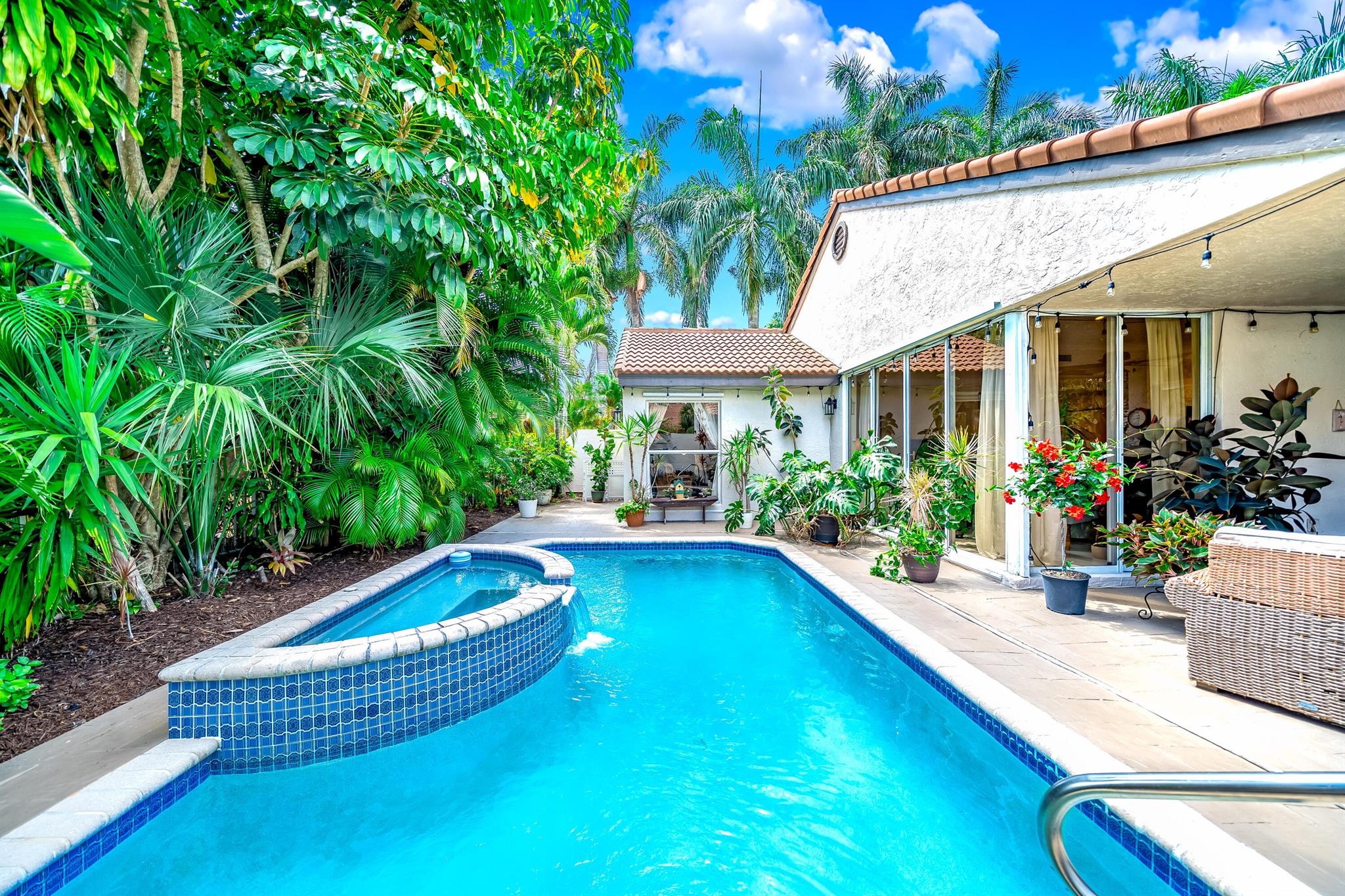 22602 Esplanada Drive