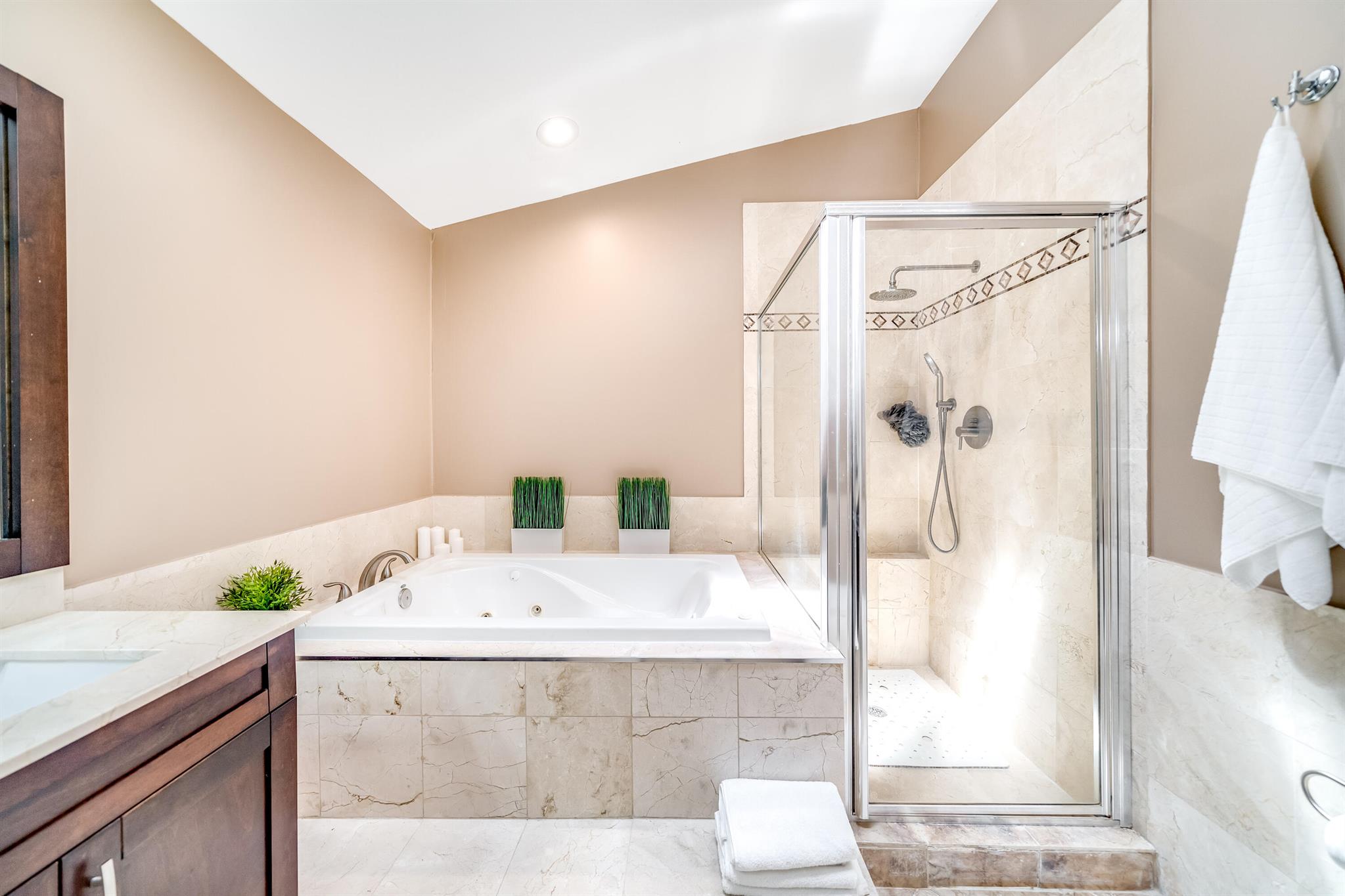 22602 Esplanada Drive