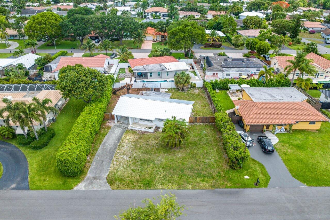 1963 Bonnie Street