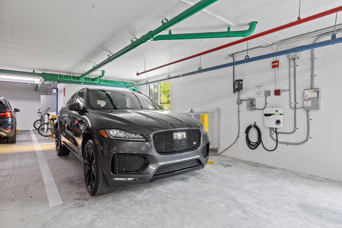 110 Washington Ave 1213