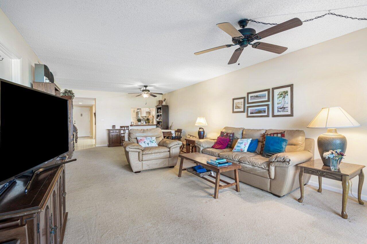 1030 Us Highway 1 108