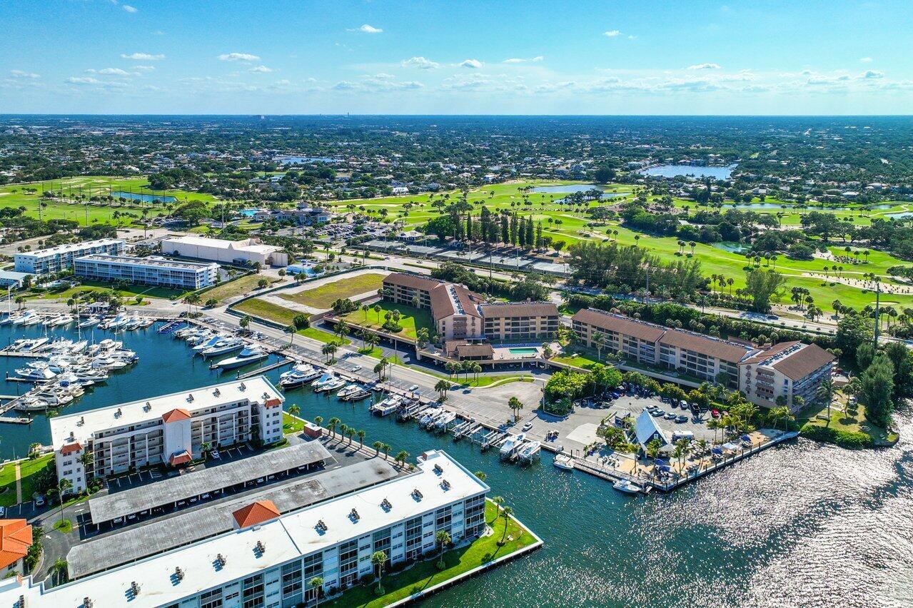 1030 Us Highway 1 108