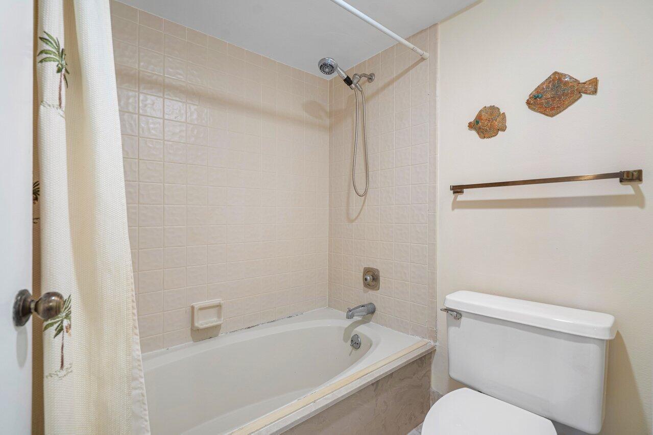 1030 Us Highway 1 108