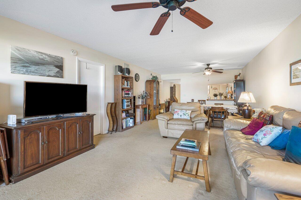 1030 Us Highway 1 108