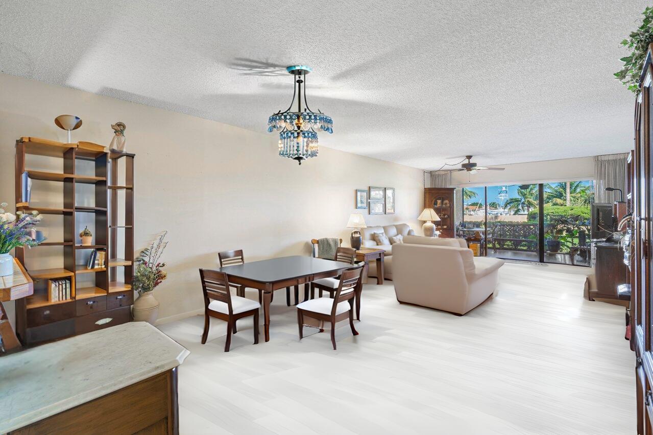 1030 Us Highway 1 108