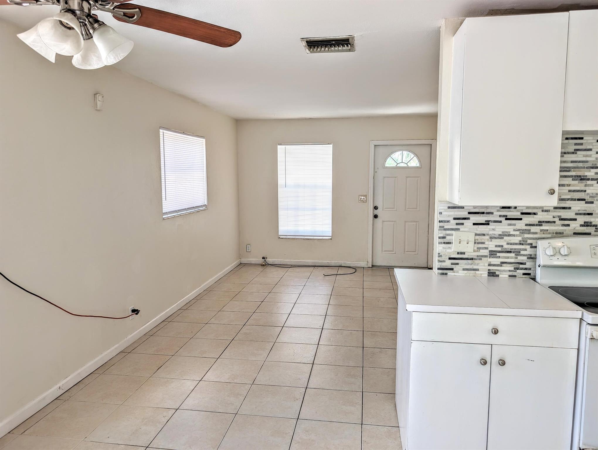 1450 8th Street Street