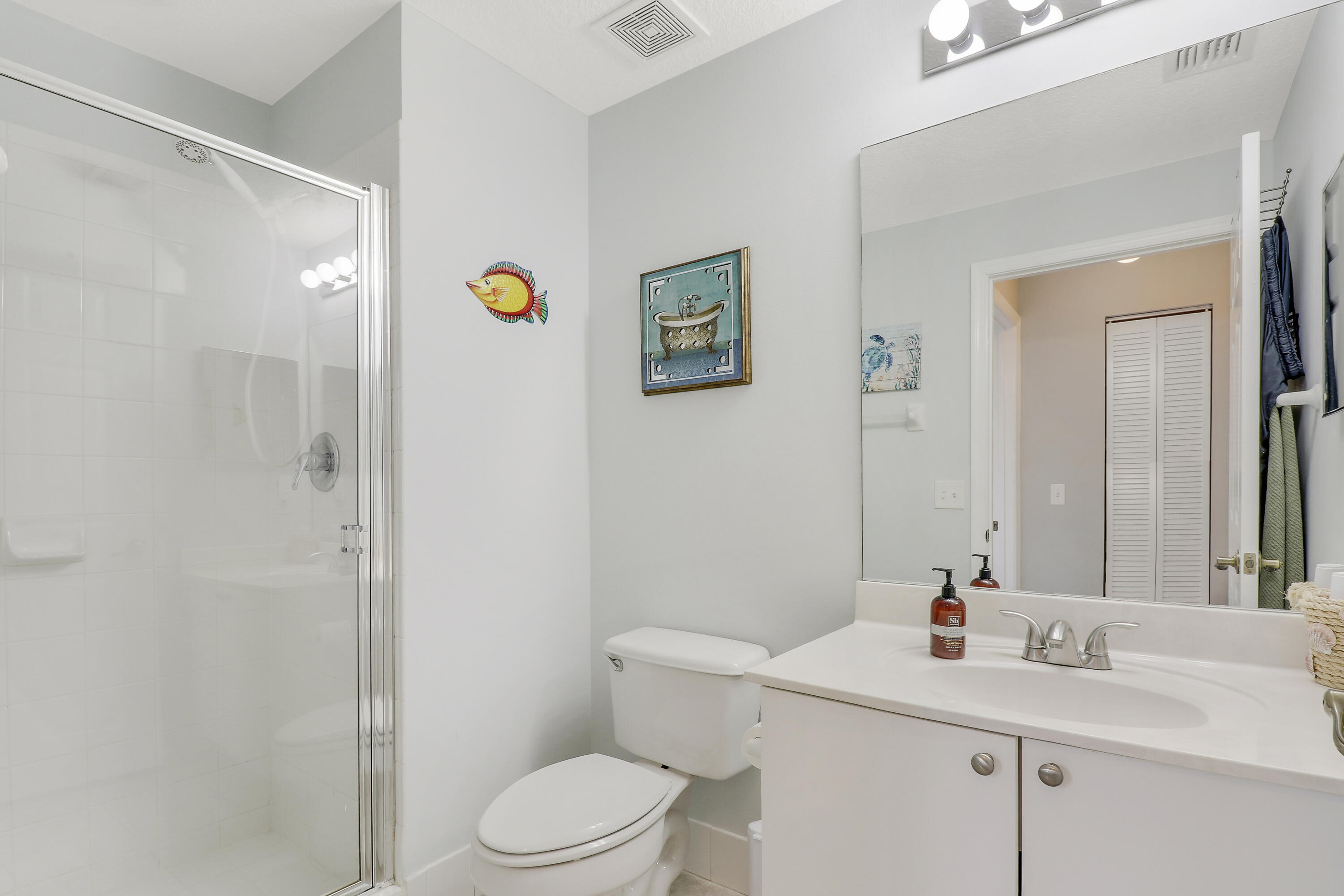 1116 University Boulevard 14