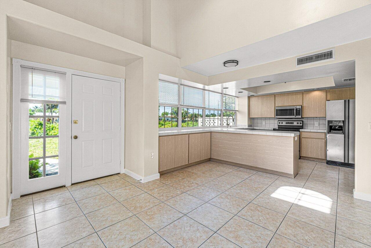 8114 Northboro Court 14a