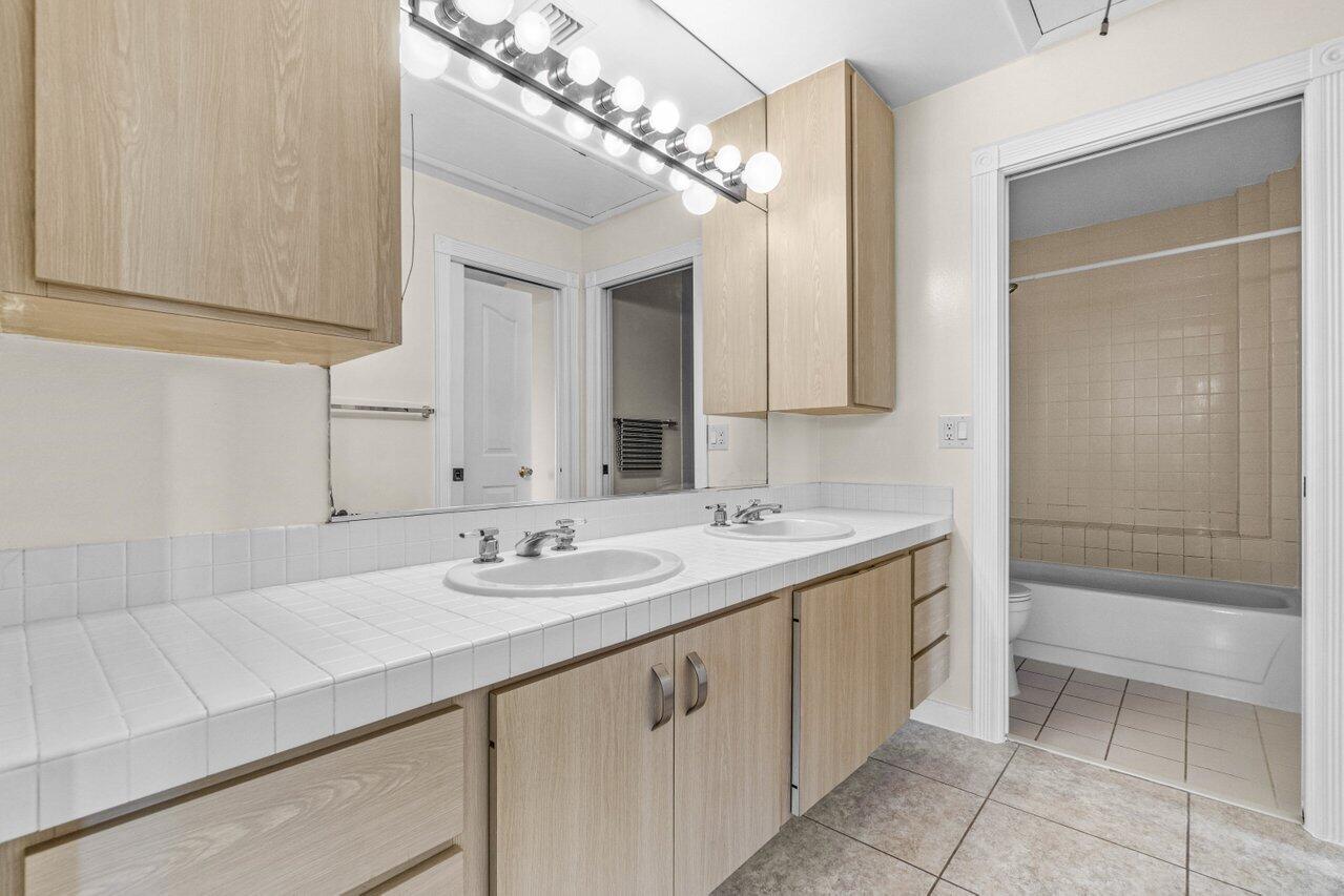 8114 Northboro Court 14a