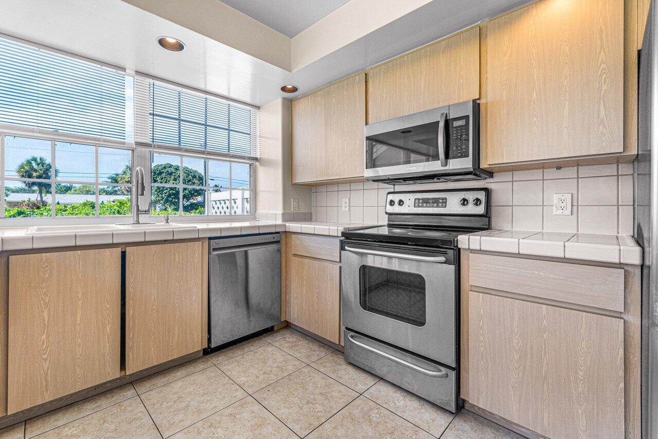 8114 Northboro Court 14a