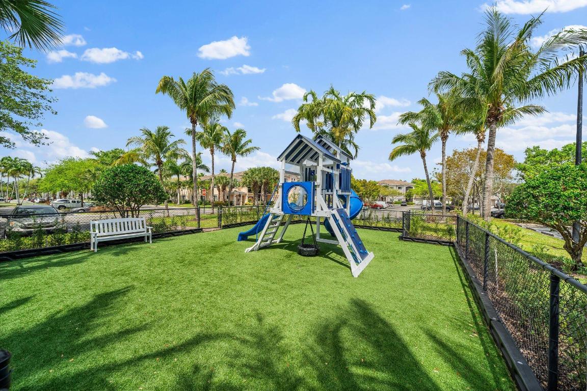 2809 Amalei Drive 108