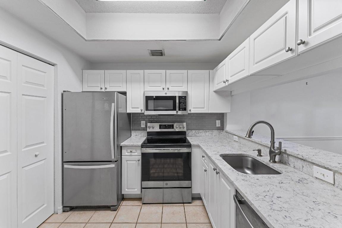 2809 Amalei Drive 108