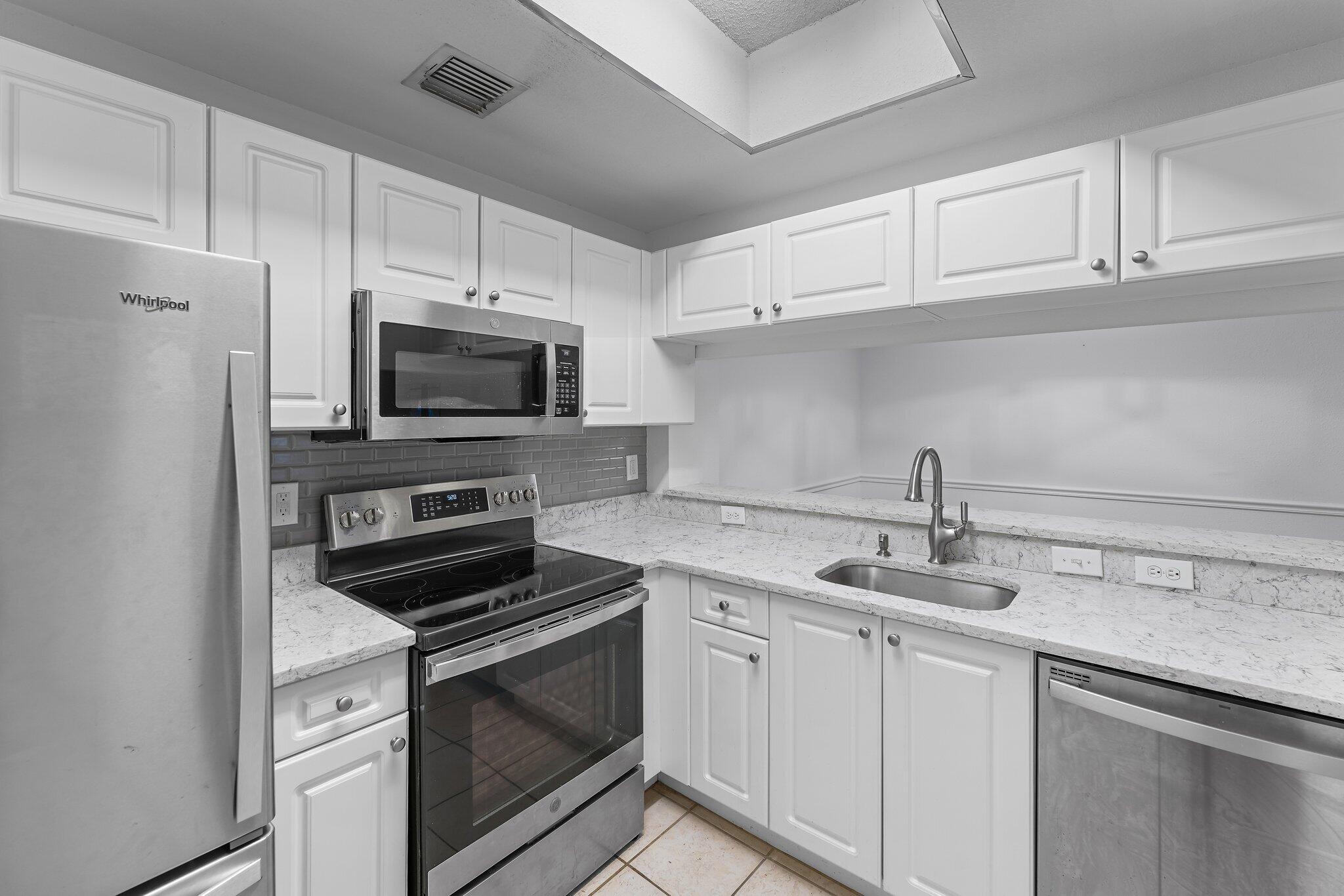 2809 Amalei Drive 108