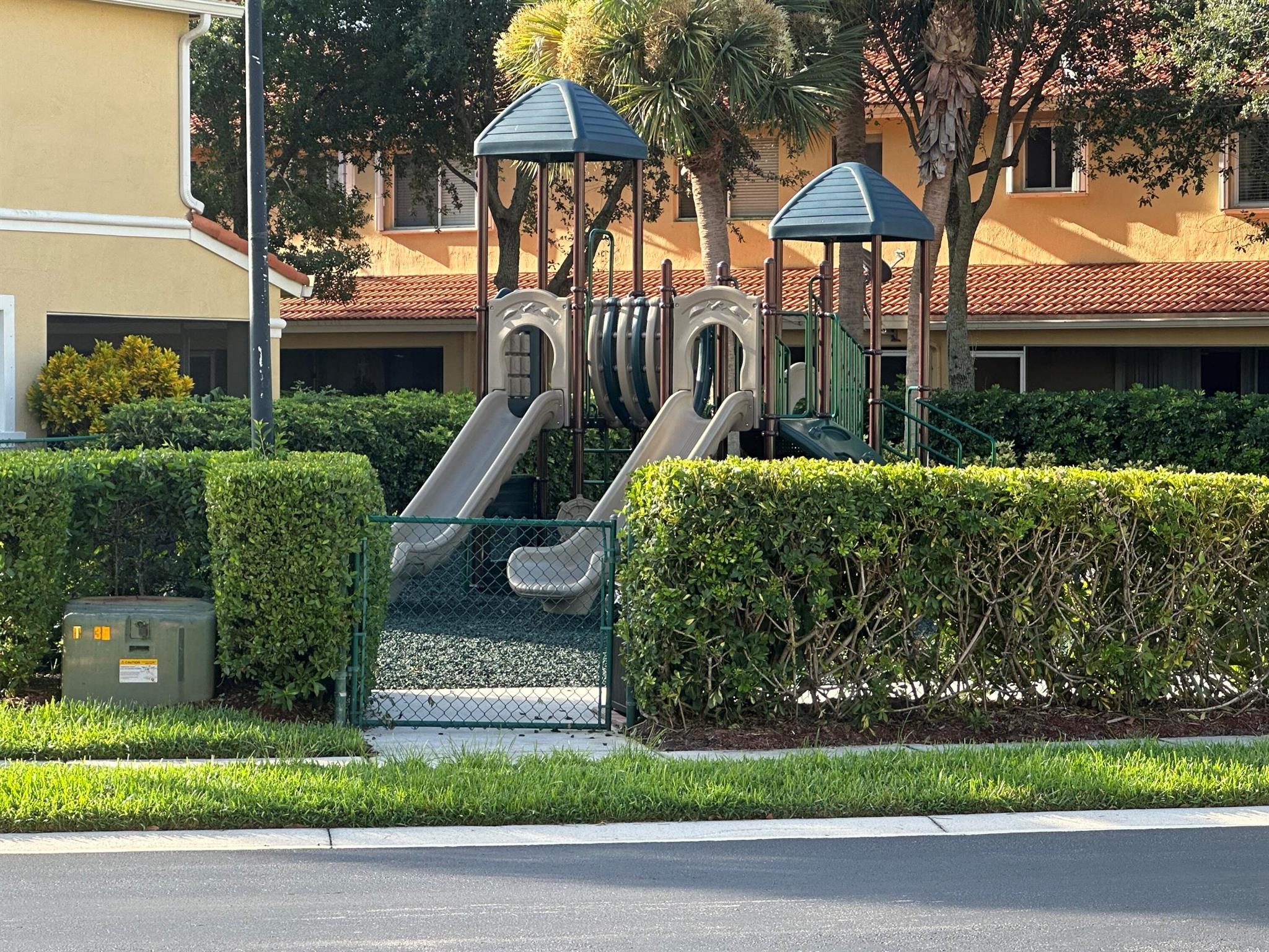 1044 Arezzo Circle