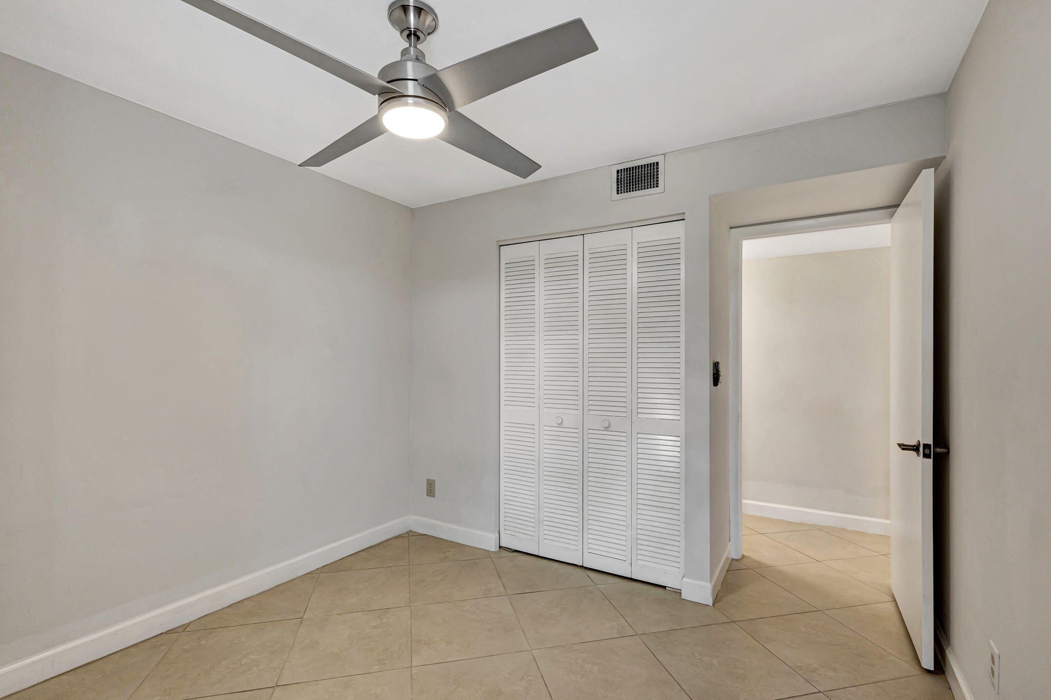 1107 Duncan Circle 102