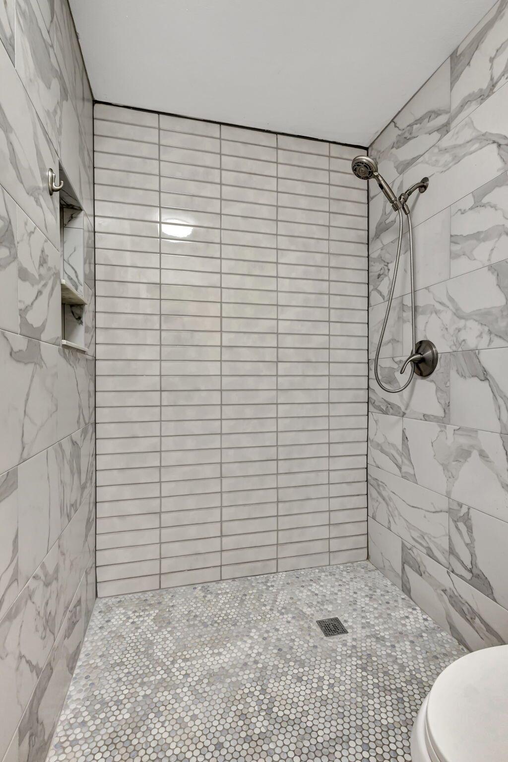 1107 Duncan Circle 102