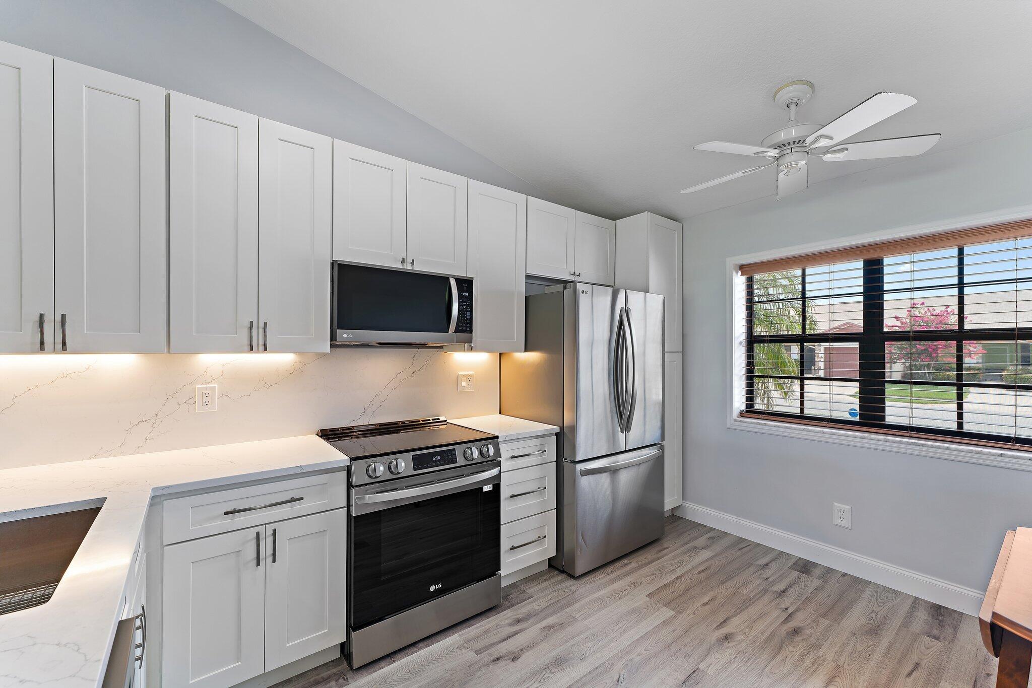 128 Moccasin Trail S