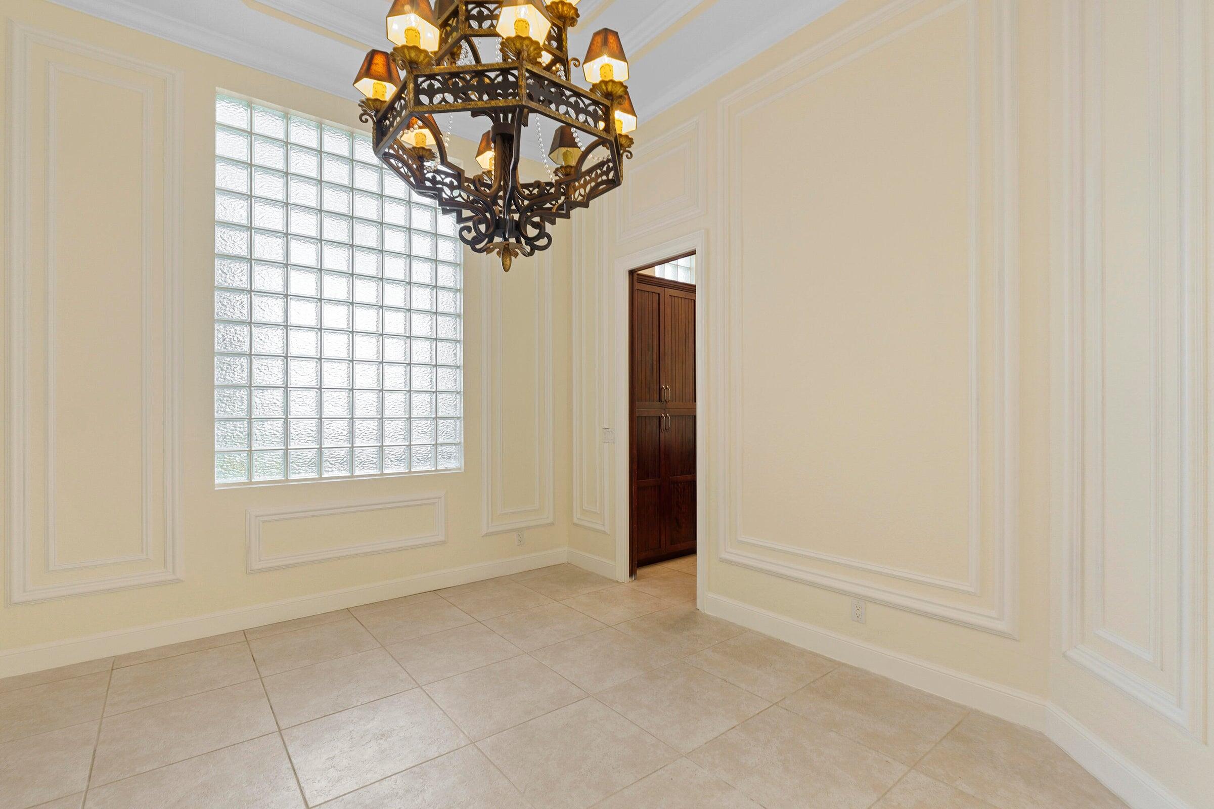 16024 Bristol Isle Way