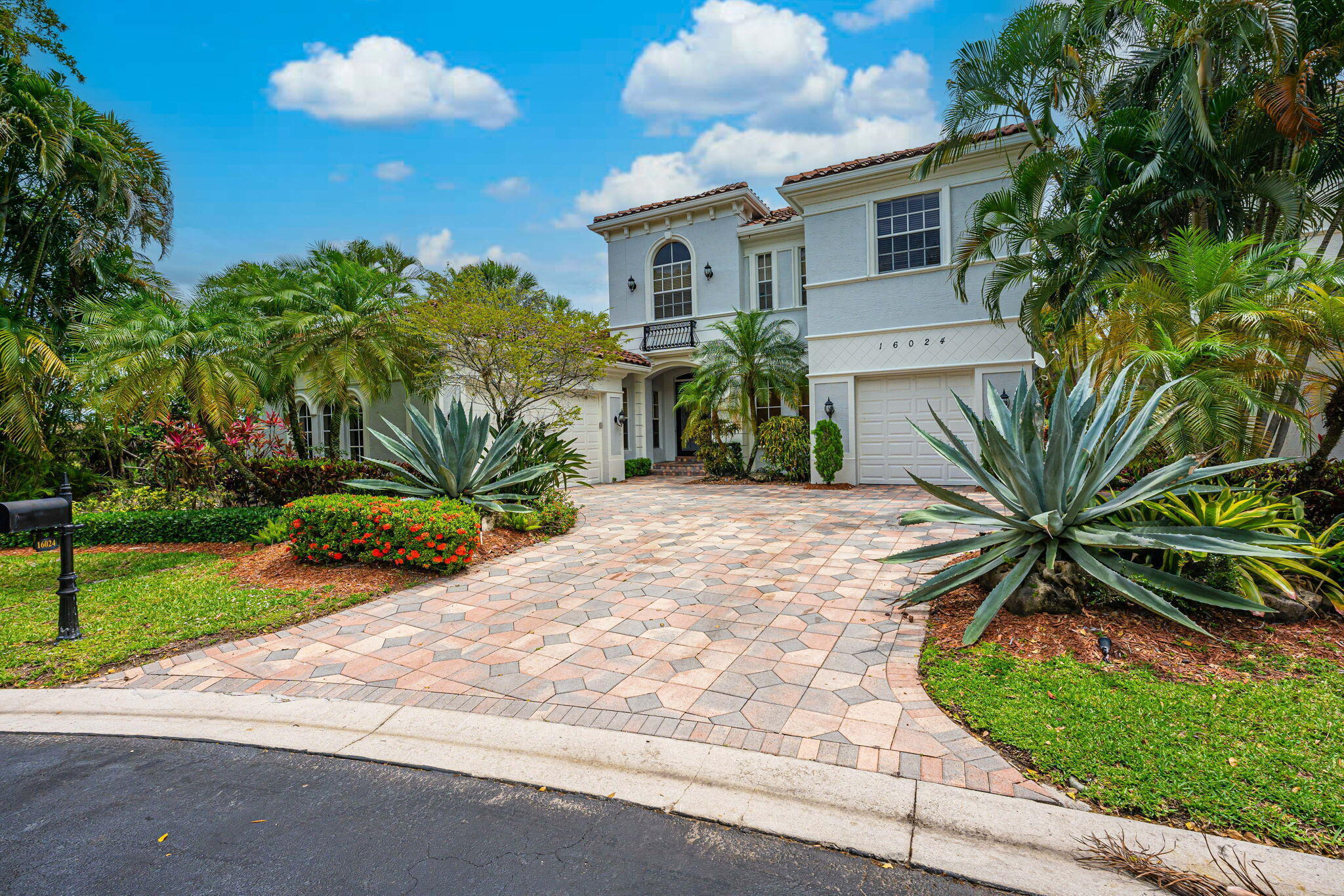 16024 Bristol Isle Way