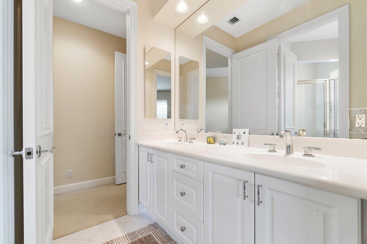 16024 Bristol Isle Way