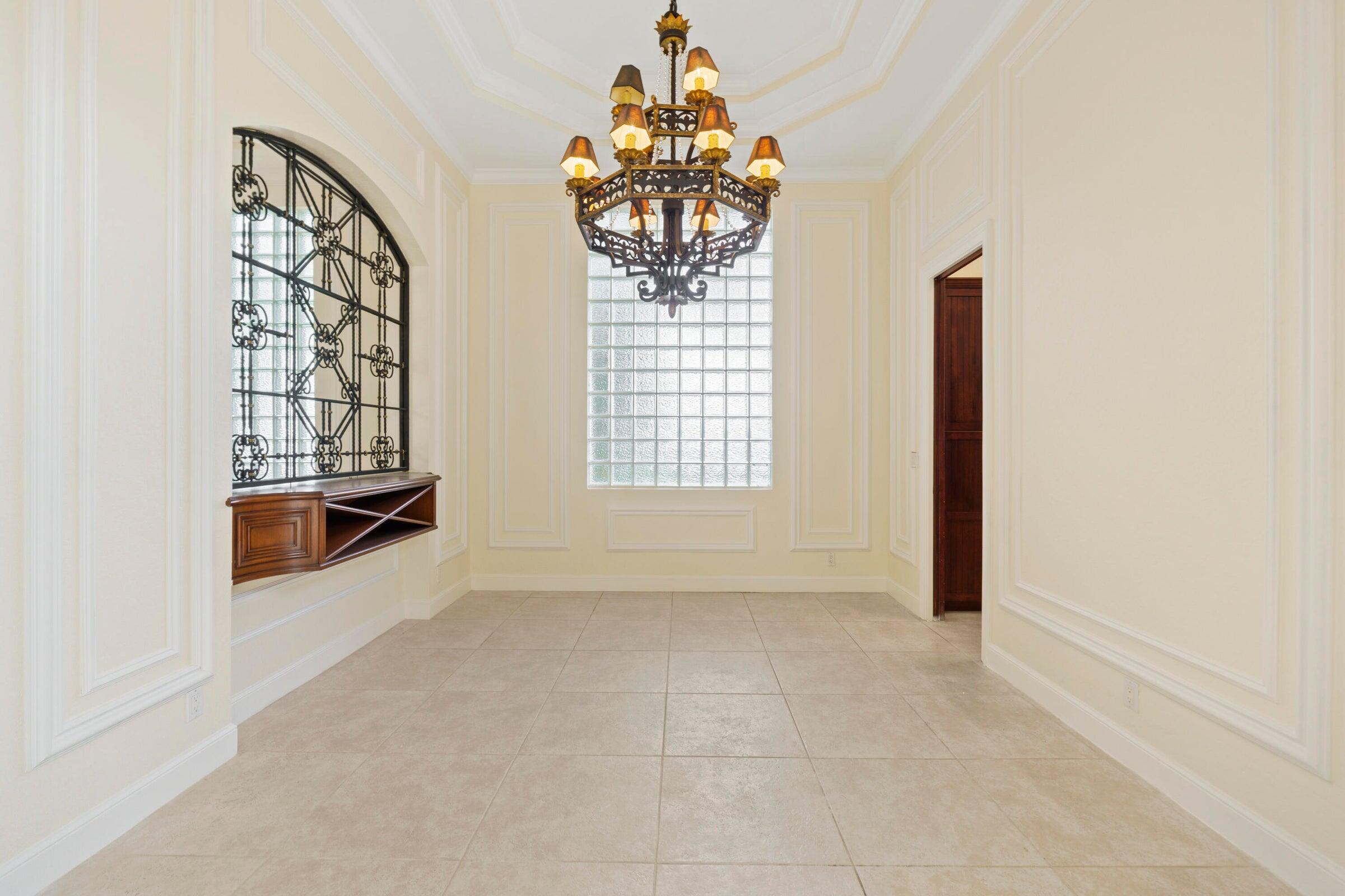 16024 Bristol Isle Way