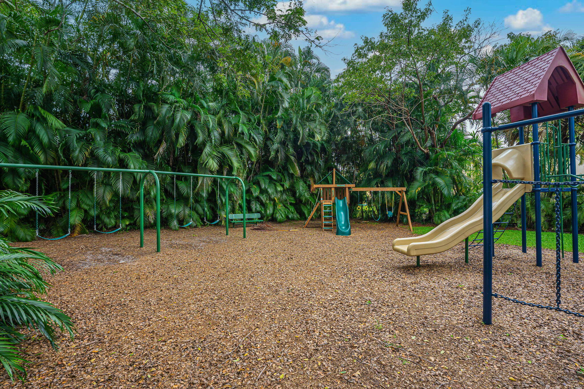 16024 Bristol Isle Way