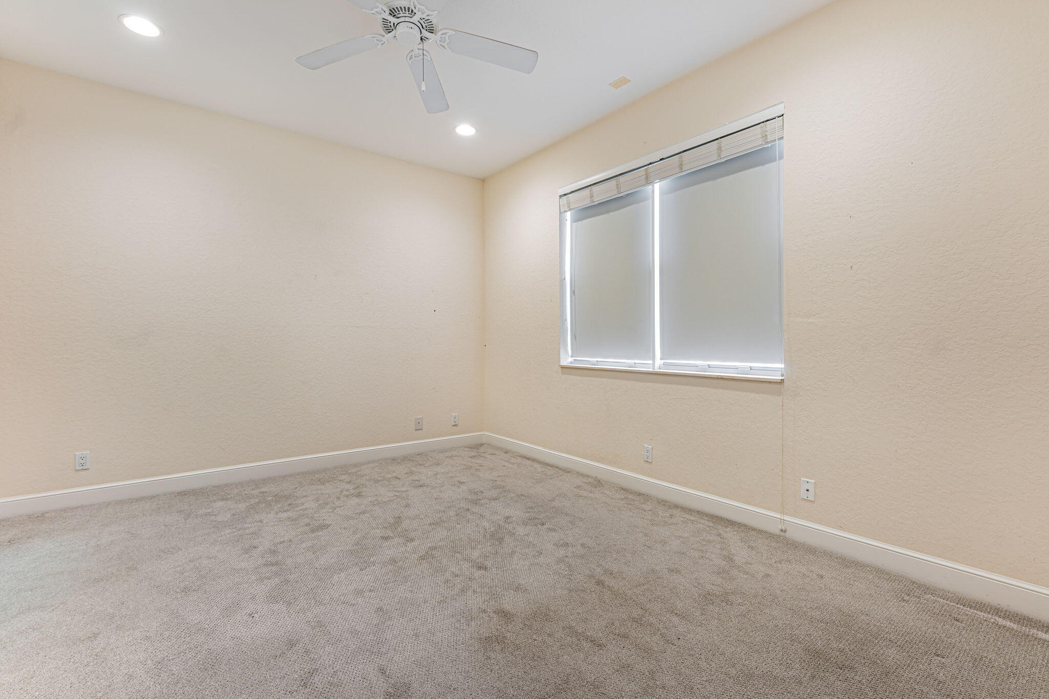 16024 Bristol Isle Way