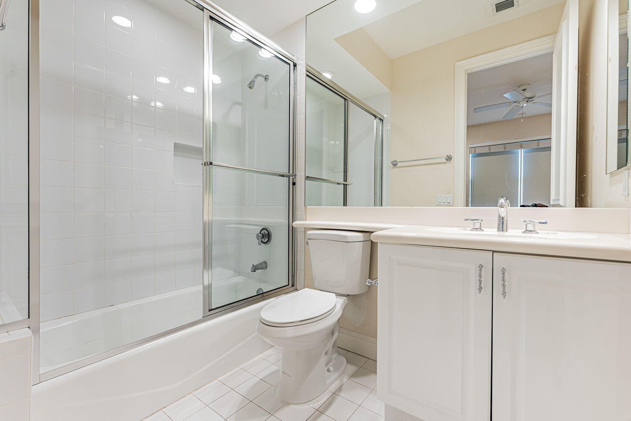 16024 Bristol Isle Way