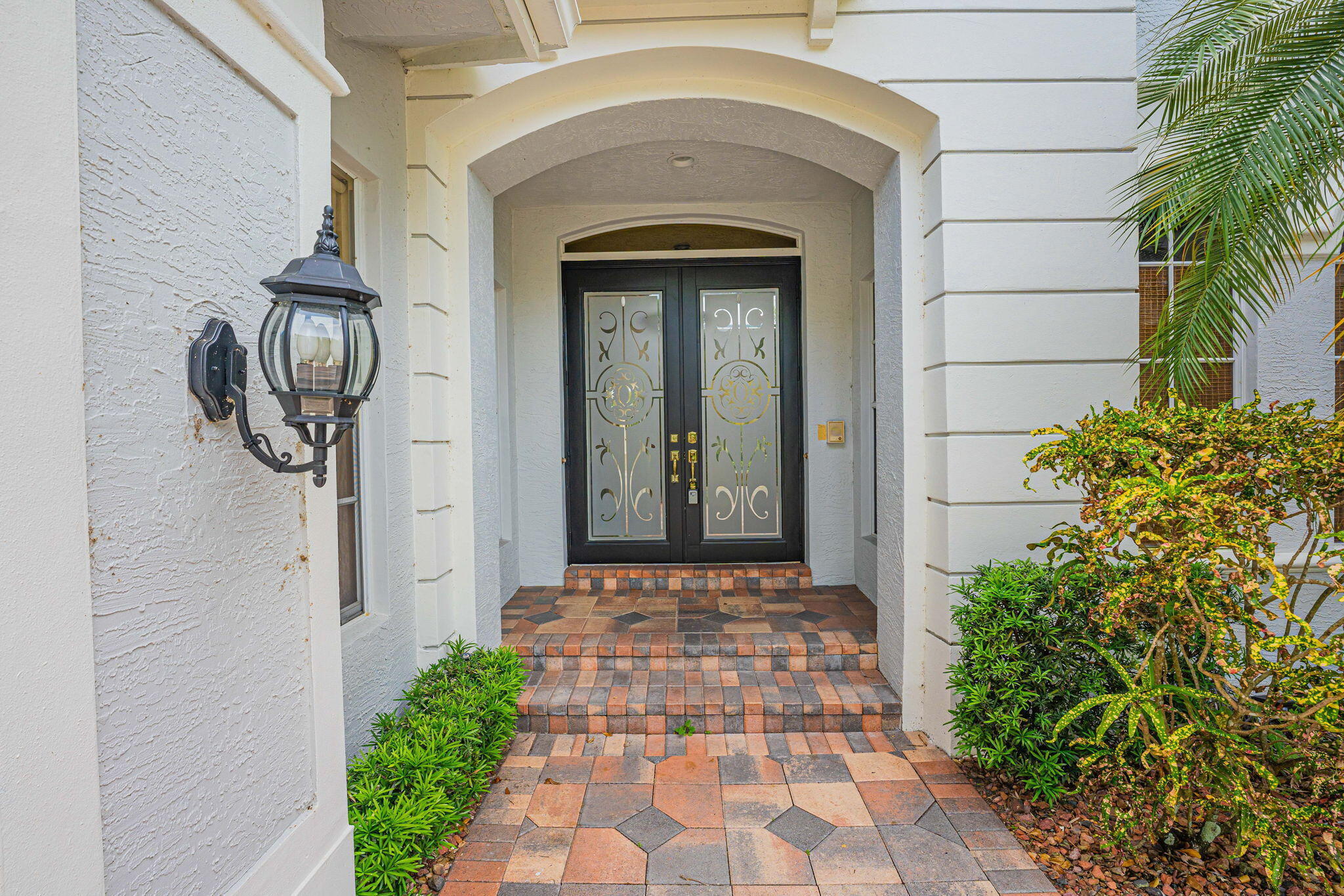 16024 Bristol Isle Way