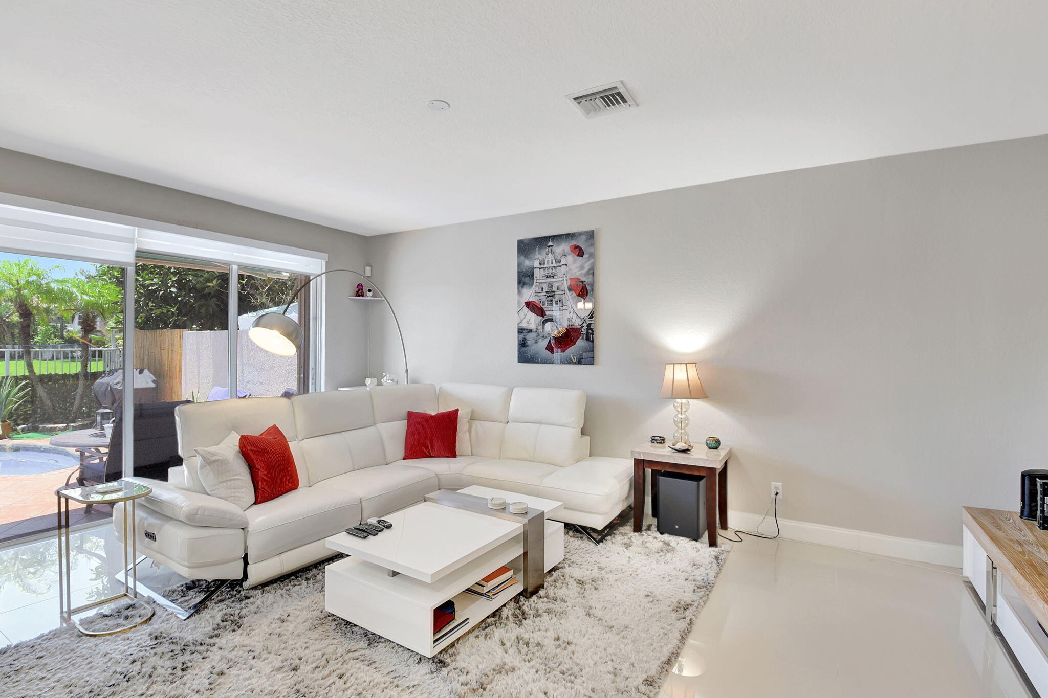 4806 N Classical Boulevard