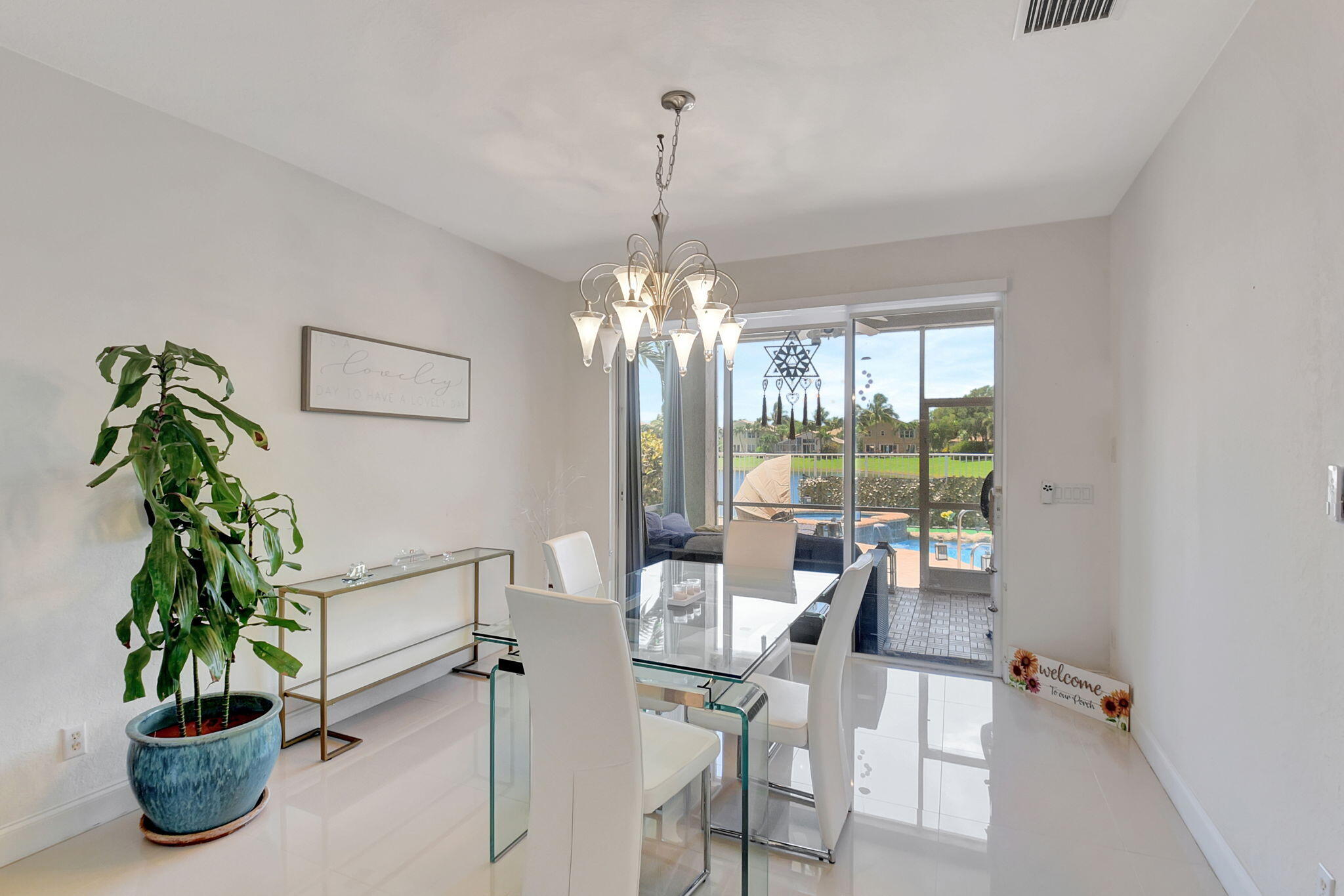 4806 N Classical Boulevard