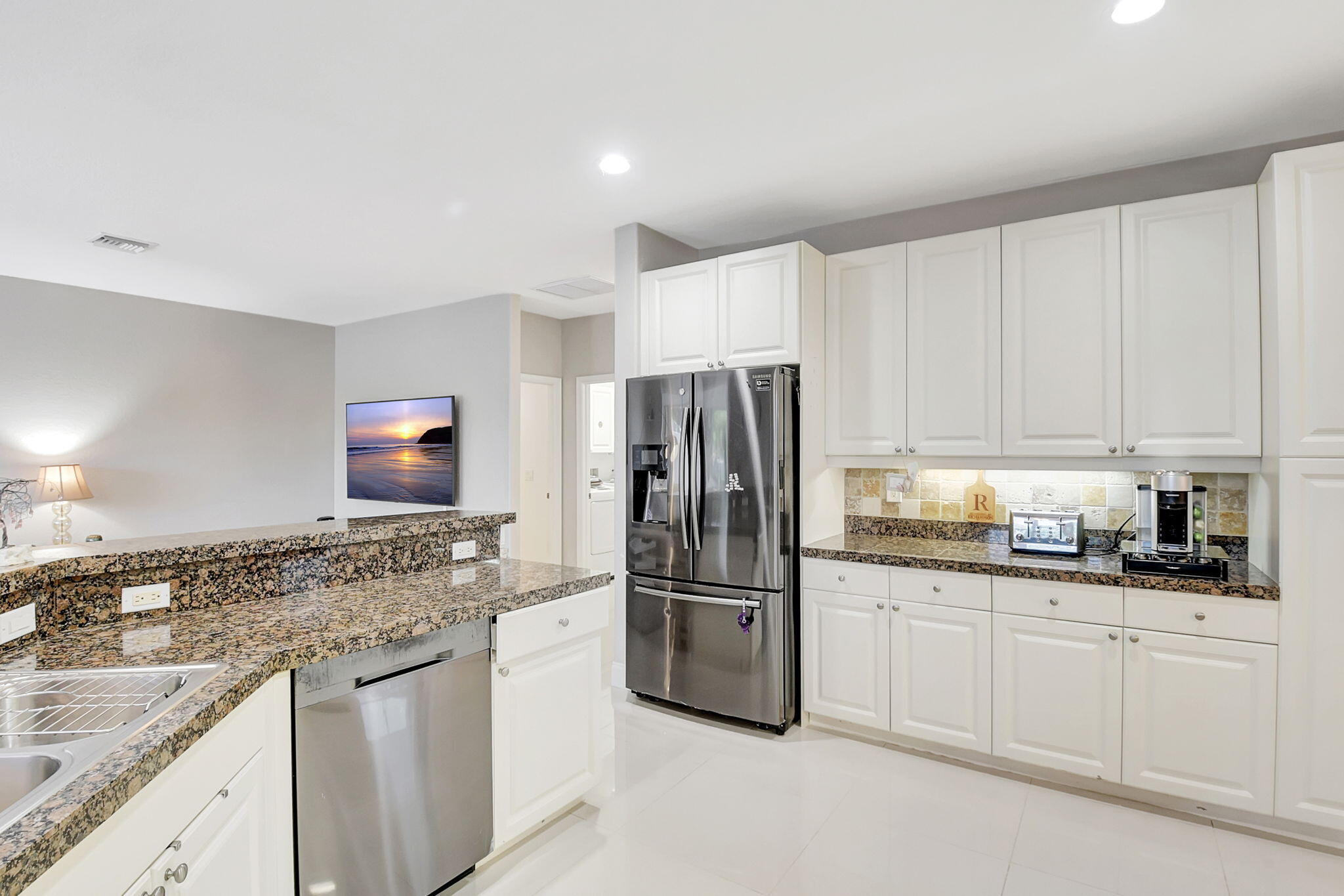 4806 N Classical Boulevard