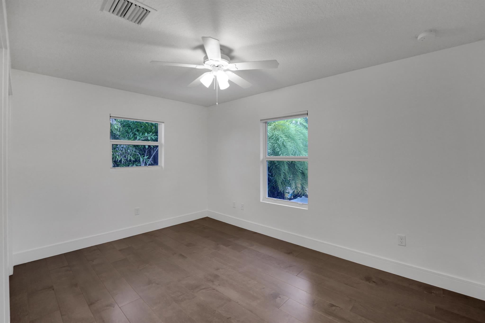 769 NW 7th Street